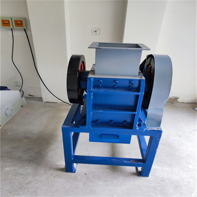 niedriger Laborbackenbrecher-kompakte negative Suspendierung des Verbrauchs-300kg/H